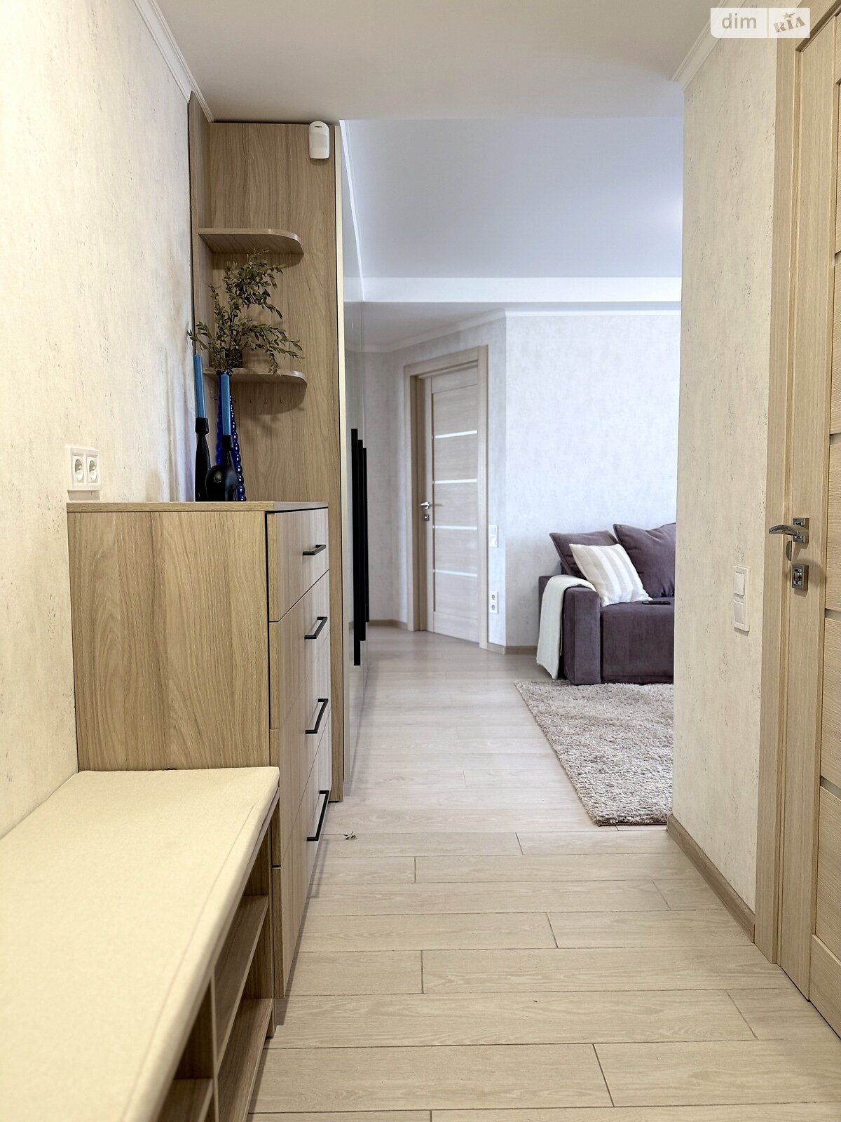 Продажа трехкомнатной квартиры в Киеве, на бул. Жюля Верна 13, район Борщаговка фото 1 Продажа трехкомнатной квартиры в Киеве, на бул. Жюля Верна 13, район Борщаговка фото 1