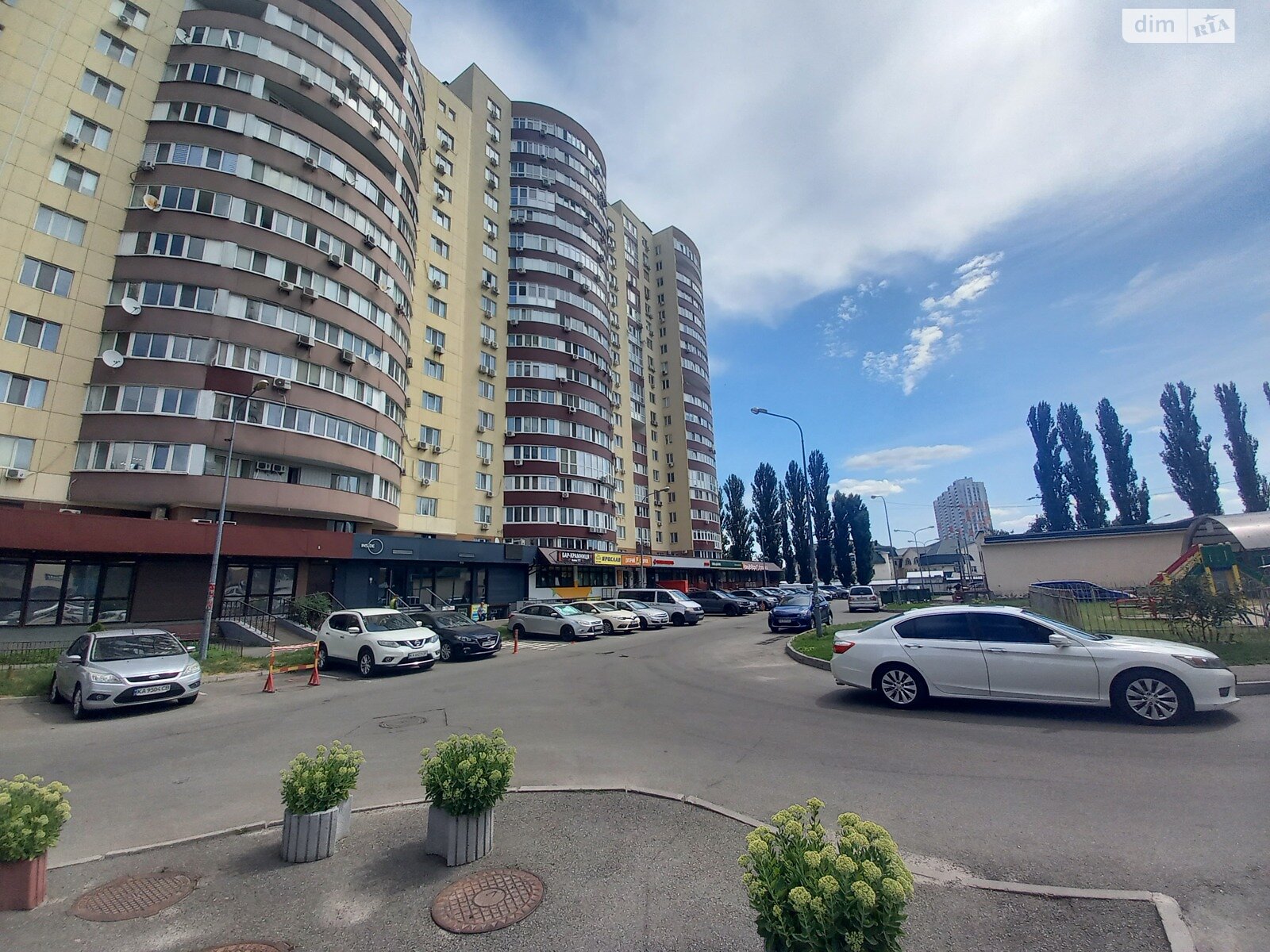 Продаж однокімнатної квартири в Києві, на бул. Миколи Руденка 14Л, район Борщагівка фото 1 Продаж однокімнатної квартири в Києві, на бул. Миколи Руденка 14Л, район Борщагівка фото 1