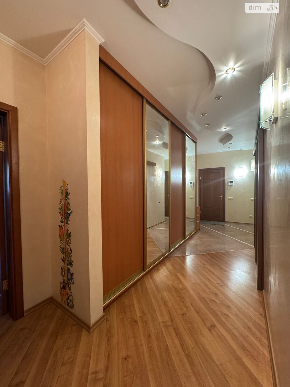 Продаж трикімнатної квартири в Києві, на просп. Леся Курбаса 7Б, район Борщагівка фото 1 Продаж трикімнатної квартири в Києві, на просп. Леся Курбаса 7Б, район Борщагівка фото 1