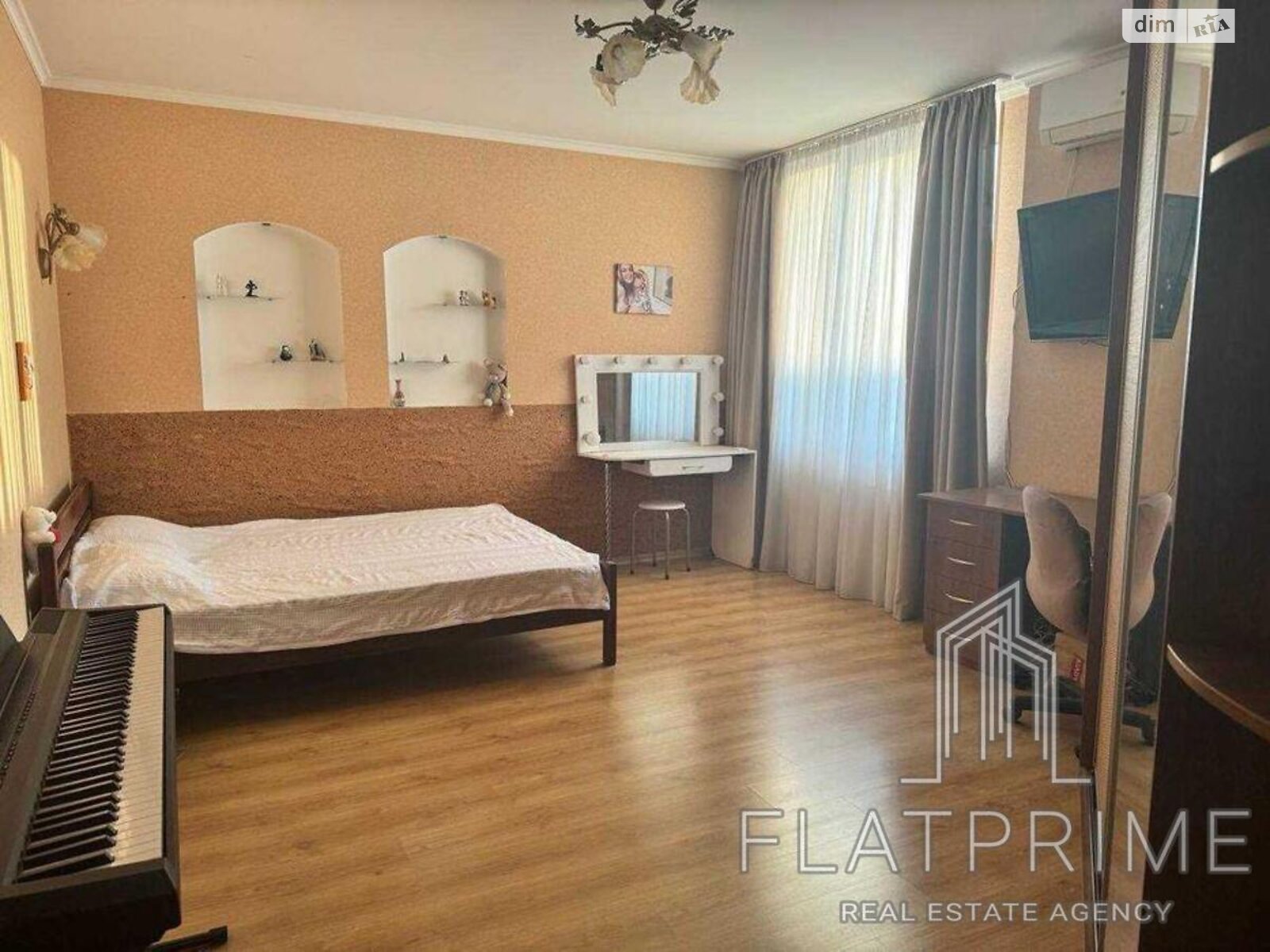 Продажа двухкомнатной квартиры в Киеве, на просп. Леся Курбаса 5В, район Борщаговка фото 1 Продажа двухкомнатной квартиры в Киеве, на просп. Леся Курбаса 5В, район Борщаговка фото 1