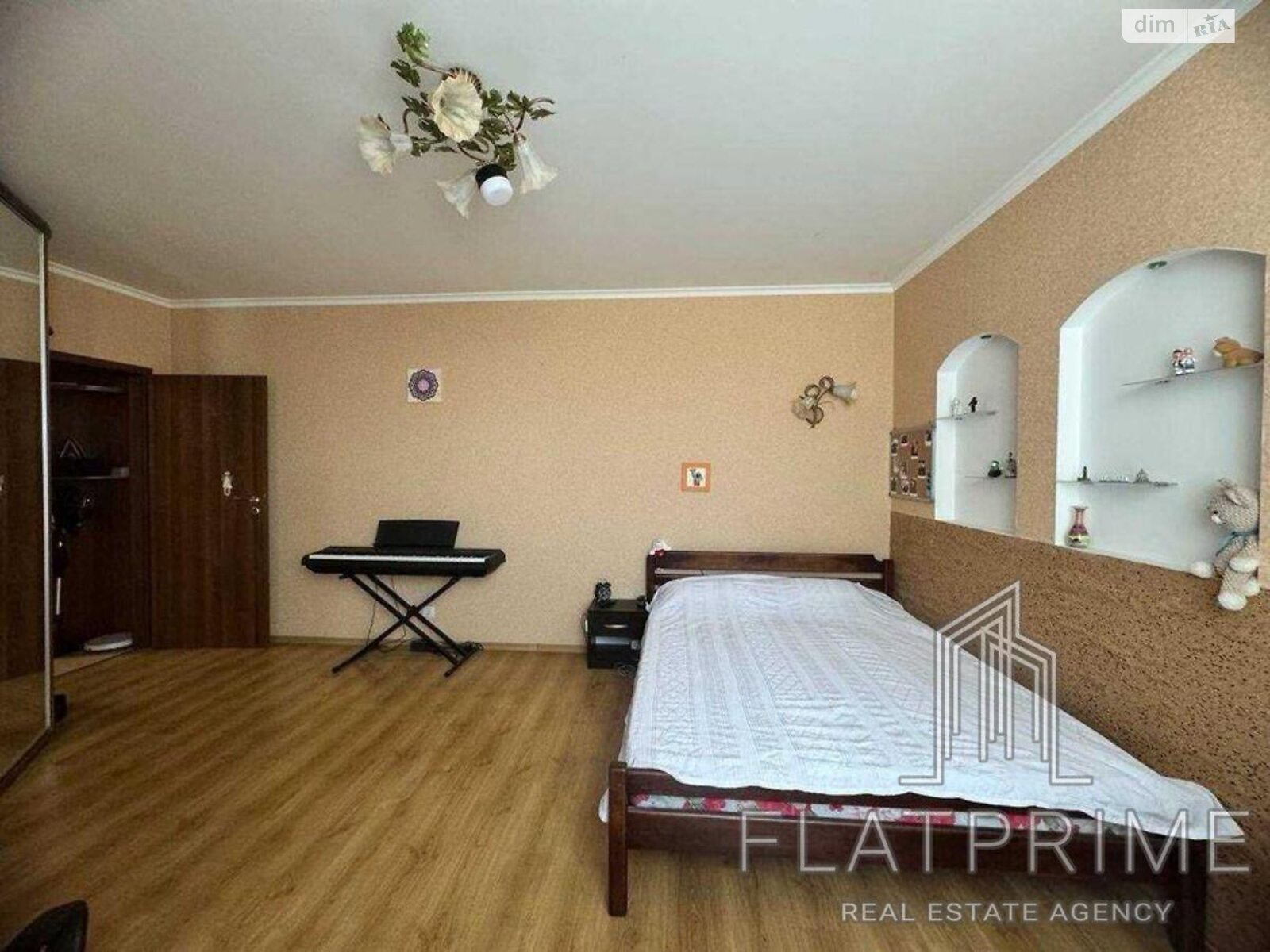Продажа двухкомнатной квартиры в Киеве, на просп. Леся Курбаса 5В, район Борщаговка фото 1 Продажа двухкомнатной квартиры в Киеве, на просп. Леся Курбаса 5В, район Борщаговка фото 1