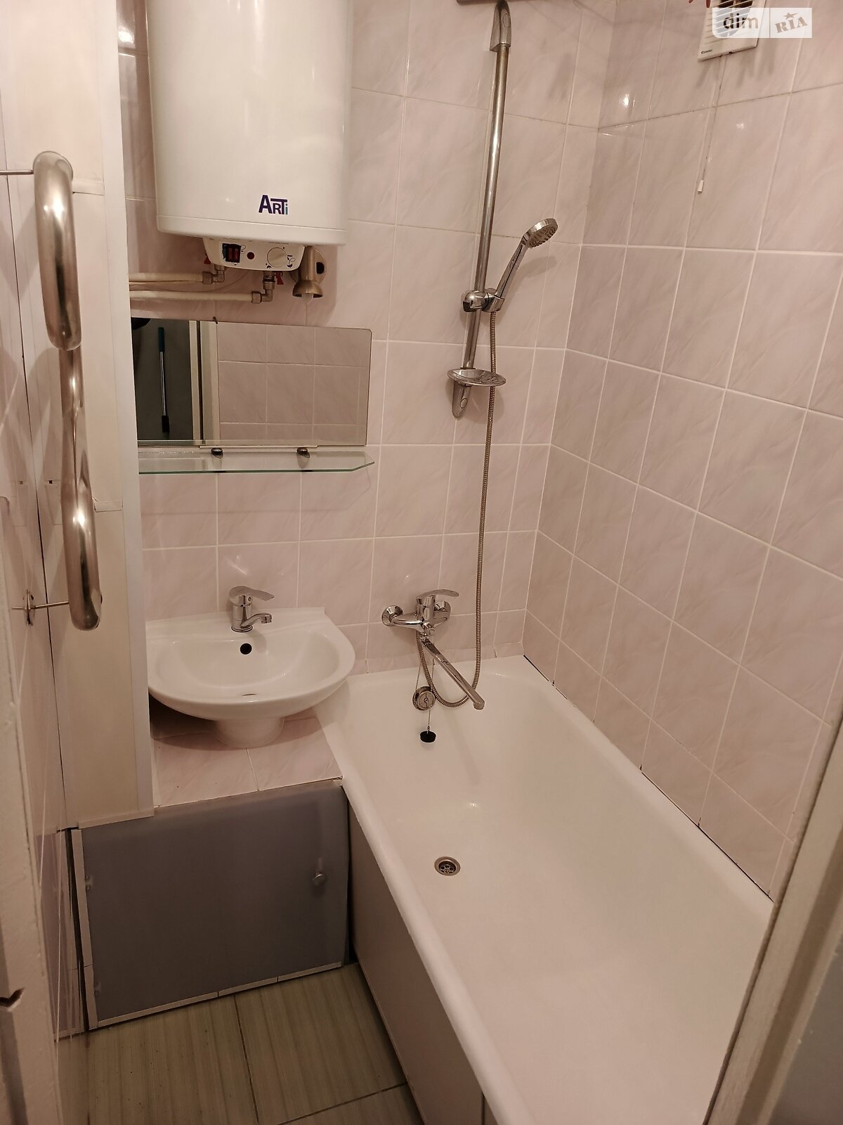 Продажа двухкомнатной квартиры в Киеве, на просп. Леся Курбаса 9Е, район Борщаговка фото 1