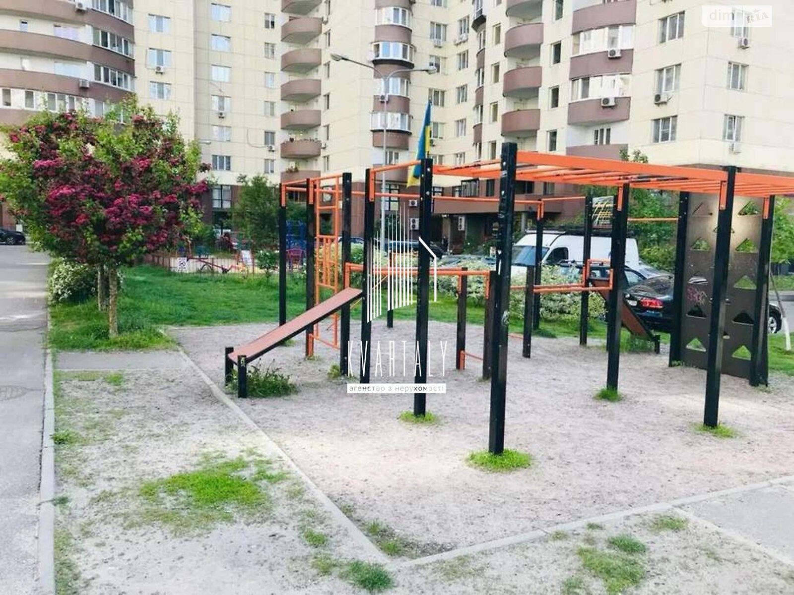 Продаж двокімнатної квартири в Києві, на бул. Миколи Руденка 14Д, район Борщагівка фото 1 Продаж двокімнатної квартири в Києві, на бул. Миколи Руденка 14Д, район Борщагівка фото 1