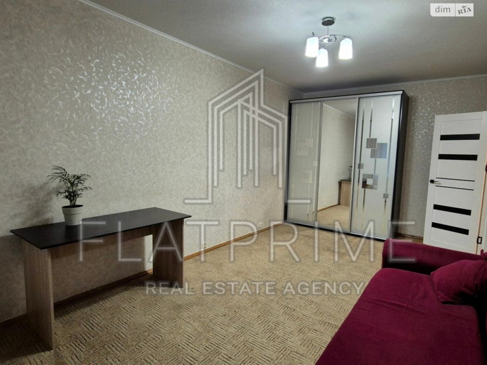 Продаж двокімнатної квартири в Києві, на вул. Симиренка 22Б, район Борщагівка фото 1 Продаж двокімнатної квартири в Києві, на вул. Симиренка 22Б, район Борщагівка фото 1