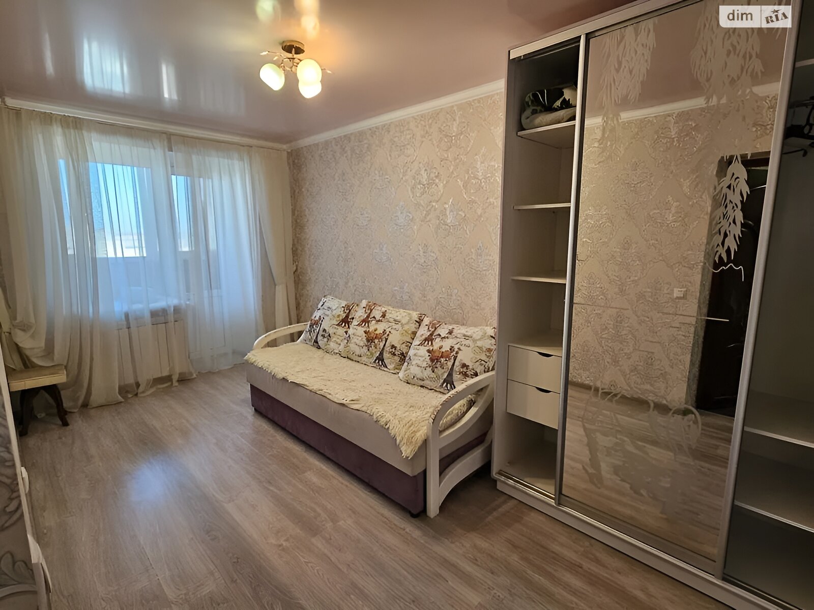 Продаж трикімнатної квартири в Києві, на вул. Симиренка 1Г, район Борщагівка фото 1 Продаж трикімнатної квартири в Києві, на вул. Симиренка 1Г, район Борщагівка фото 1