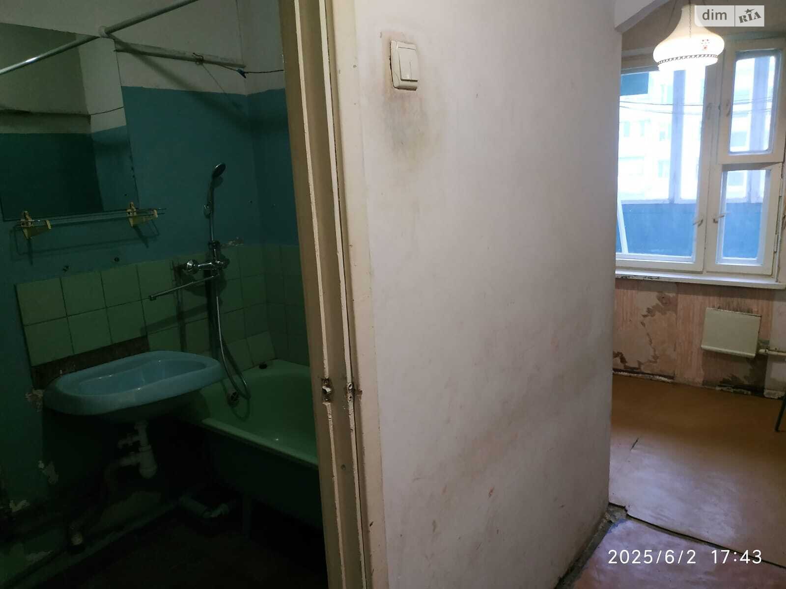 Продаж однокімнатної квартири в Києві, на вул. Симиренка 20, район Борщагівка фото 1 Продаж однокімнатної квартири в Києві, на вул. Симиренка 20, район Борщагівка фото 1