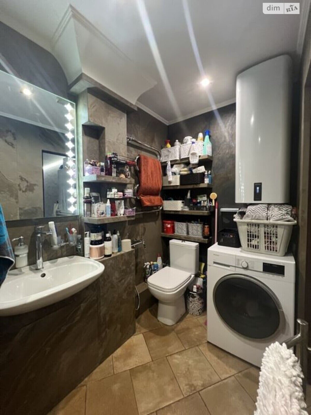 Продаж трикімнатної квартири в Києві, на вул. Тулузи 2/58, район Борщагівка фото 1 Продаж трикімнатної квартири в Києві, на вул. Тулузи 2/58, район Борщагівка фото 1
