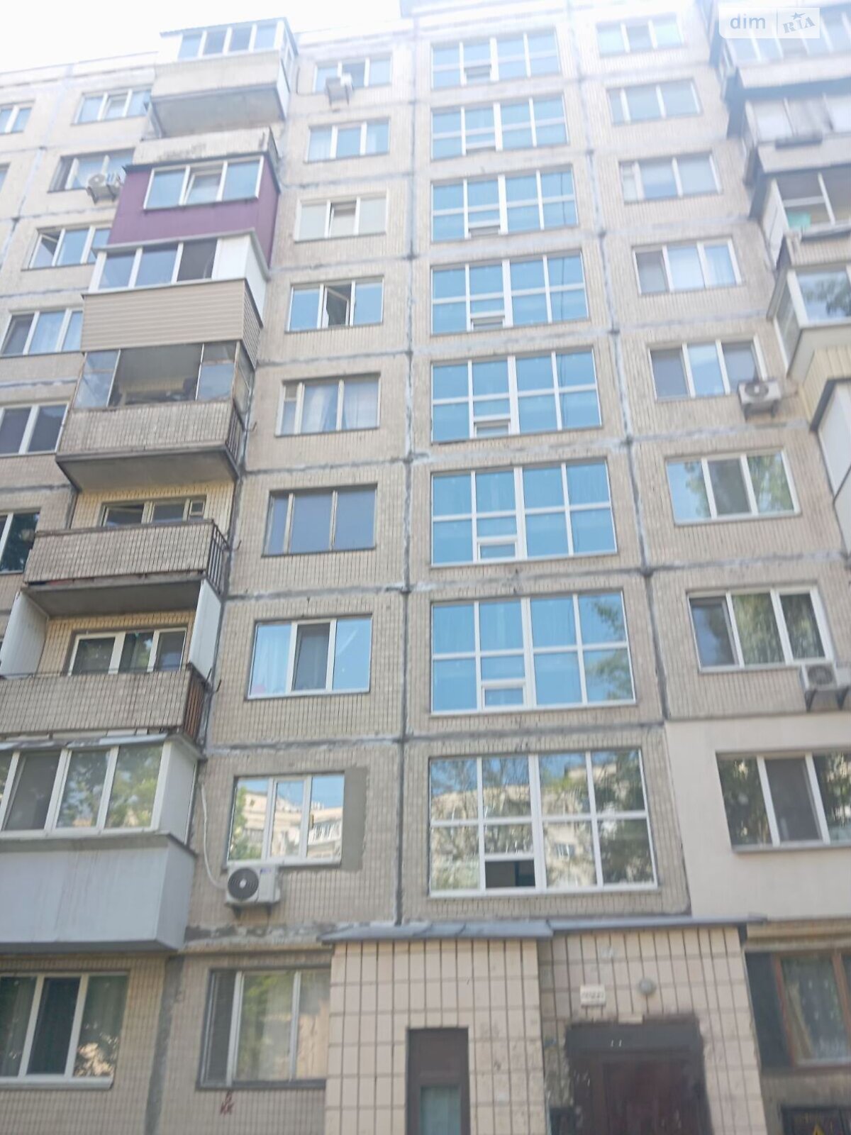 Продажа трехкомнатной квартиры в Киеве, на ул. Василия Доманицкого 4, район Борщаговка фото 1 Продажа трехкомнатной квартиры в Киеве, на ул. Василия Доманицкого 4, район Борщаговка фото 1