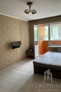 Продаж однокімнатної квартири в Києві, на вул. Василя Кучера 2А, район Борщагівка фото 2