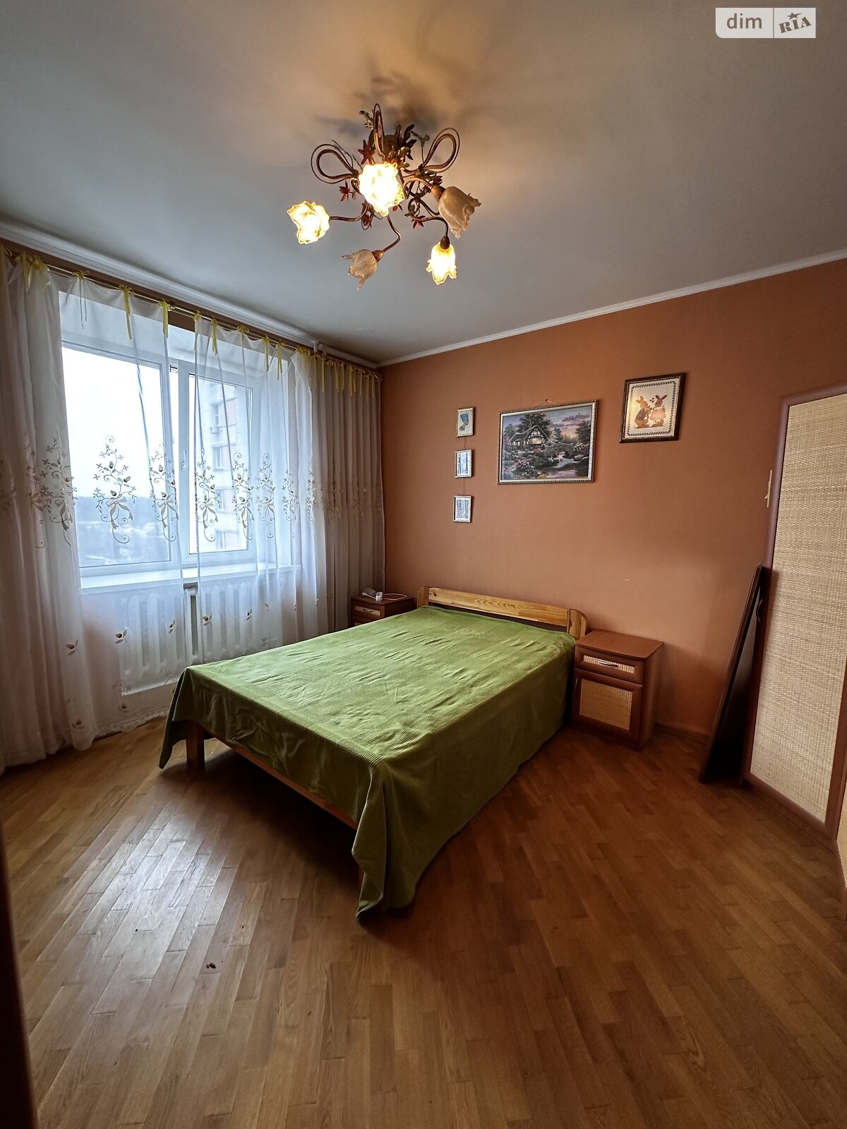 Продаж трикімнатної квартири в Києві, на вул. Василя Верховинця 10, район Борщагівка фото 1 Продаж трикімнатної квартири в Києві, на вул. Василя Верховинця 10, район Борщагівка фото 1
