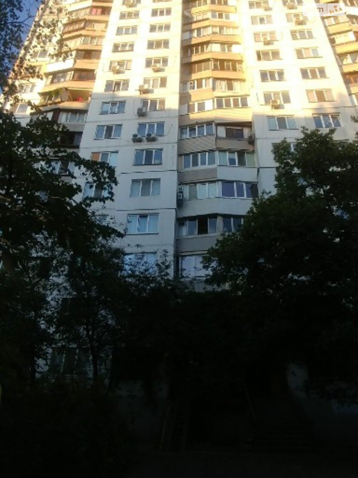 Продажа трехкомнатной квартиры в Киеве, на ул. Зодчих 44, район Борщаговка фото 1