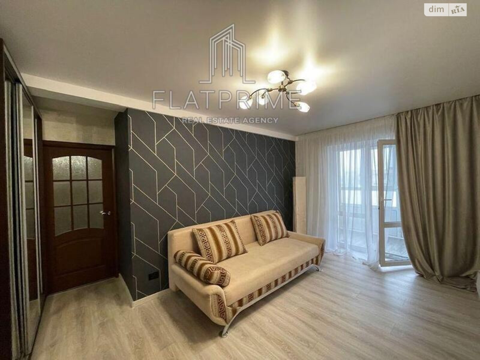 Продажа трехкомнатной квартиры в Киеве, на ул. Зодчих 36, район Борщаговка фото 1 Продажа трехкомнатной квартиры в Киеве, на ул. Зодчих 36, район Борщаговка фото 1
