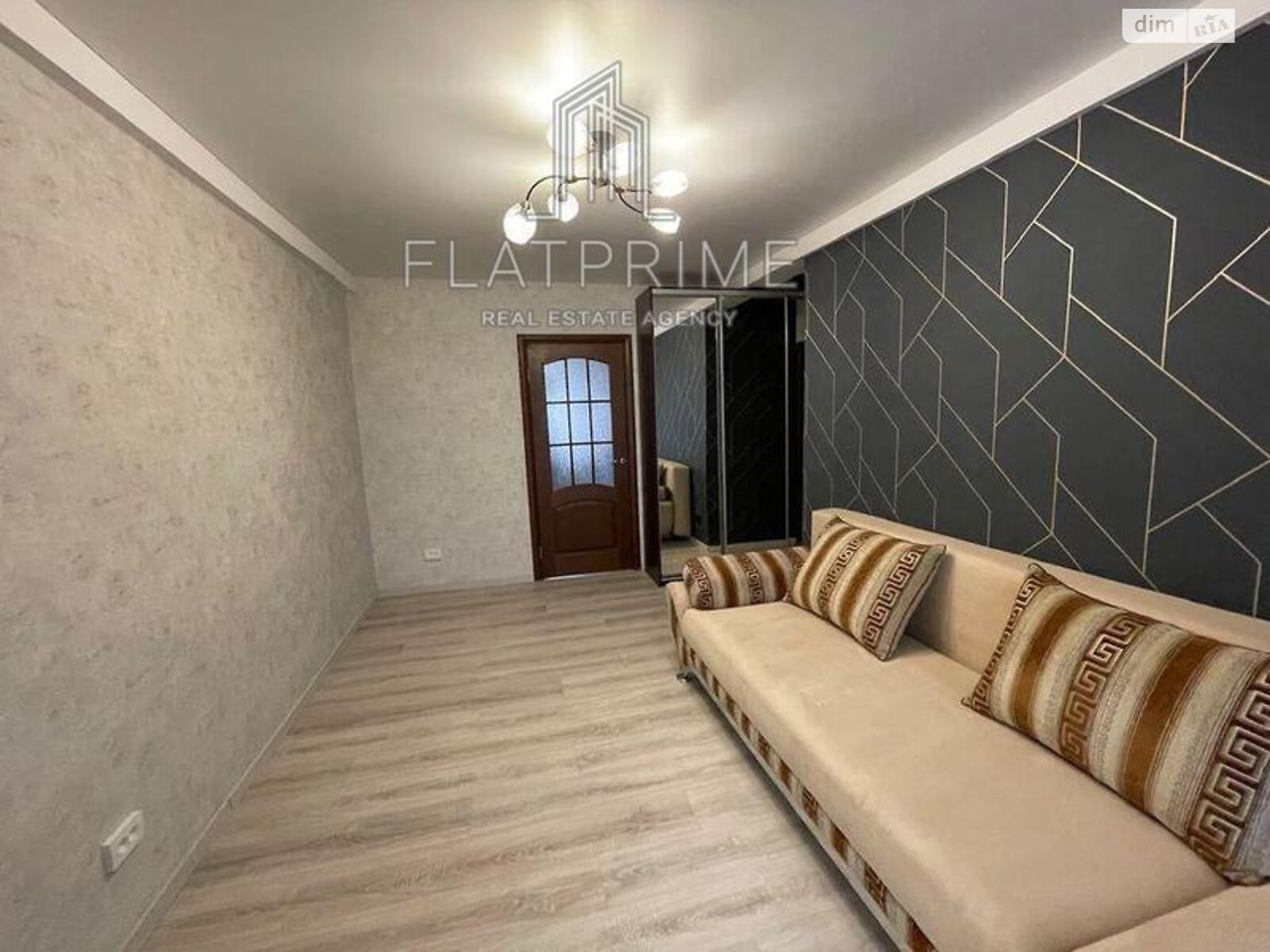 Продажа трехкомнатной квартиры в Киеве, на ул. Зодчих 36, район Борщаговка фото 1 Продажа трехкомнатной квартиры в Киеве, на ул. Зодчих 36, район Борщаговка фото 1