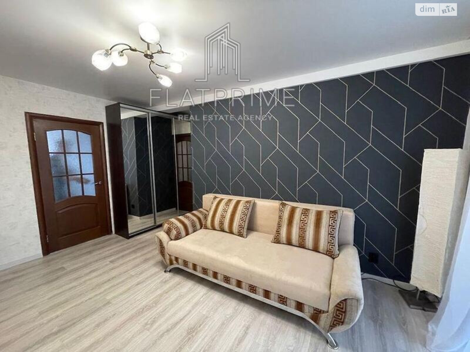 Продажа трехкомнатной квартиры в Киеве, на ул. Зодчих 36, район Борщаговка фото 1 Продажа трехкомнатной квартиры в Киеве, на ул. Зодчих 36, район Борщаговка фото 1