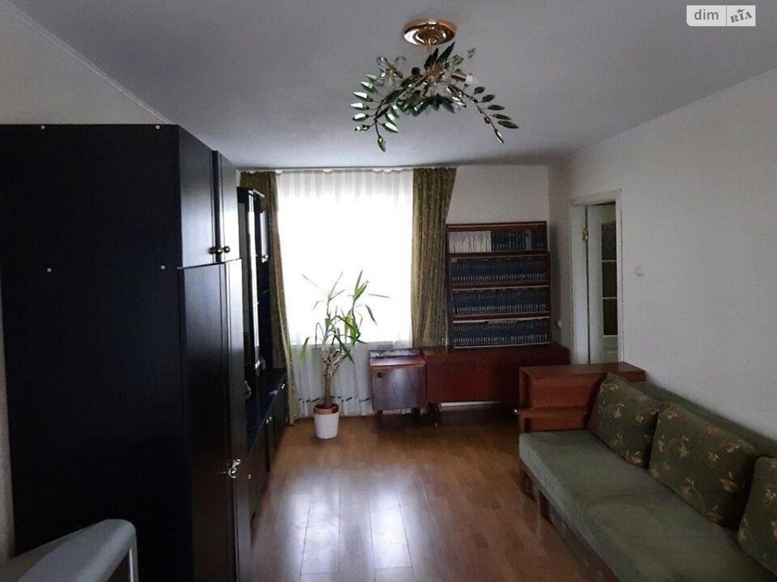 Продаж однокімнатної квартири в Києві, на вул. Євгена Харченка 65, район Бортничі фото 1