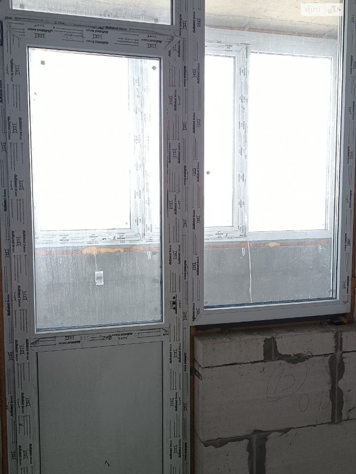Продажа трехкомнатной квартиры в Киеве, на ул. Светлая 3Д, район Бортничи фото 1 Продажа трехкомнатной квартиры в Киеве, на ул. Светлая 3Д, район Бортничи фото 1