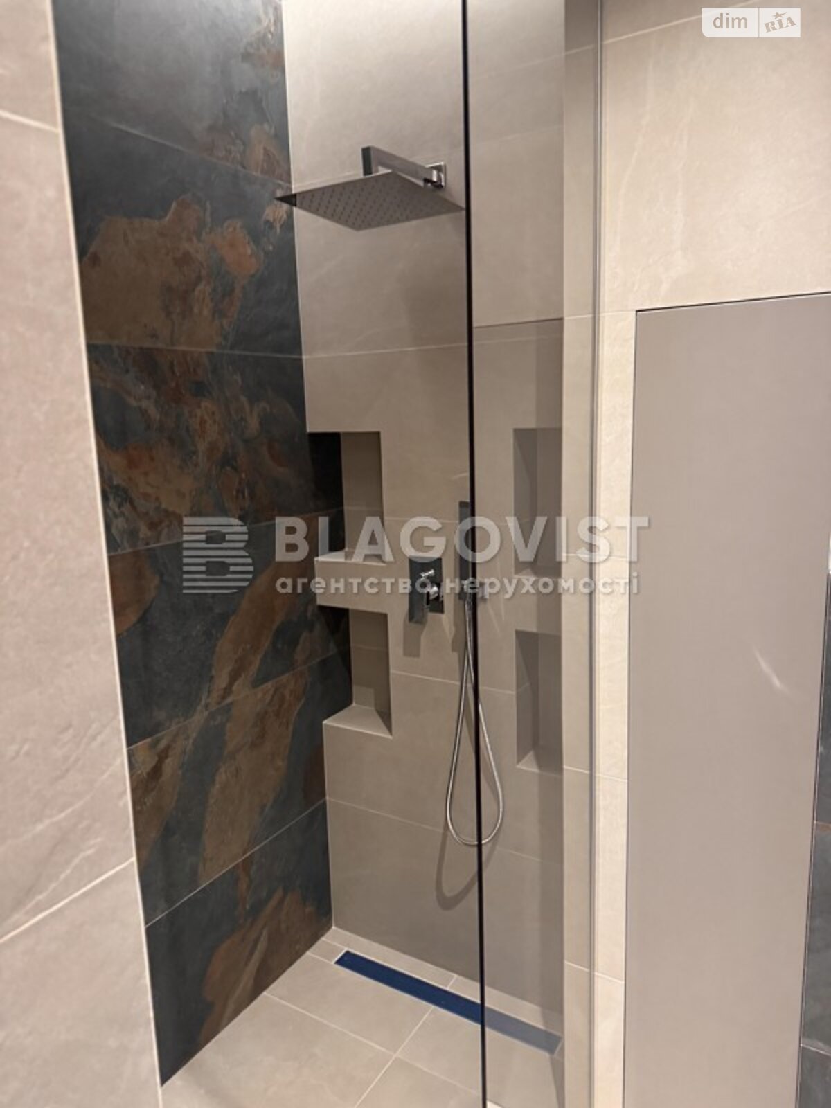 Продаж двокімнатної квартири в Києві, на вул. Бульварно-Кудрявська 17А, фото 1 Продаж двокімнатної квартири в Києві, на вул. Бульварно-Кудрявська 17А, фото 1