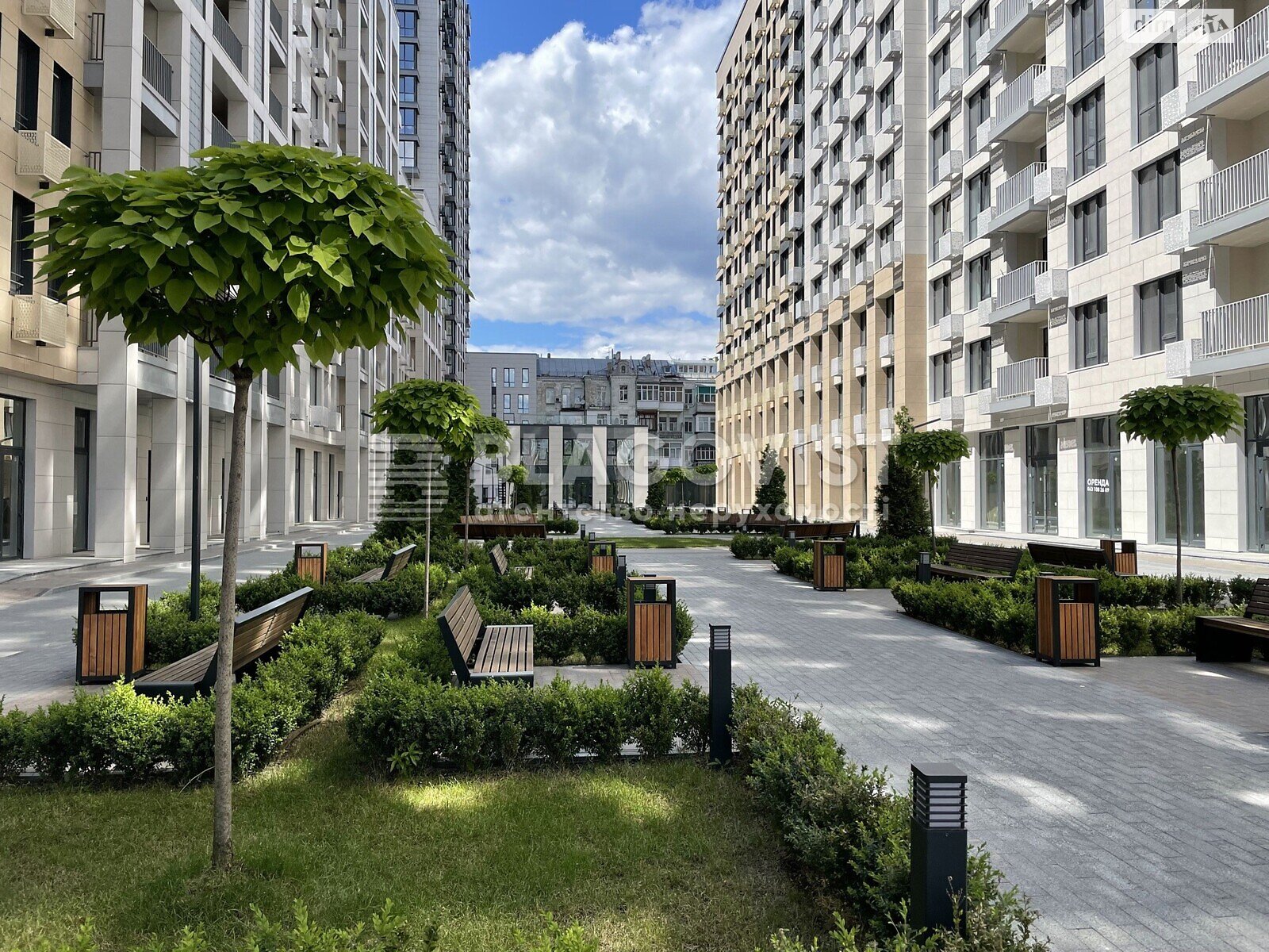 Продаж двокімнатної квартири в Києві, на вул. Бульварно-Кудрявська 17А, фото 1 Продаж двокімнатної квартири в Києві, на вул. Бульварно-Кудрявська 17А, фото 1