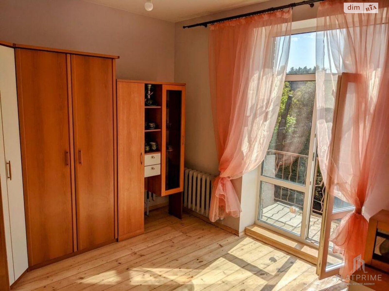 Продажа двухкомнатной квартиры в Киеве, на просп. Броварской 93, район Быковня фото 1 Продажа двухкомнатной квартиры в Киеве, на просп. Броварской 93, район Быковня фото 1