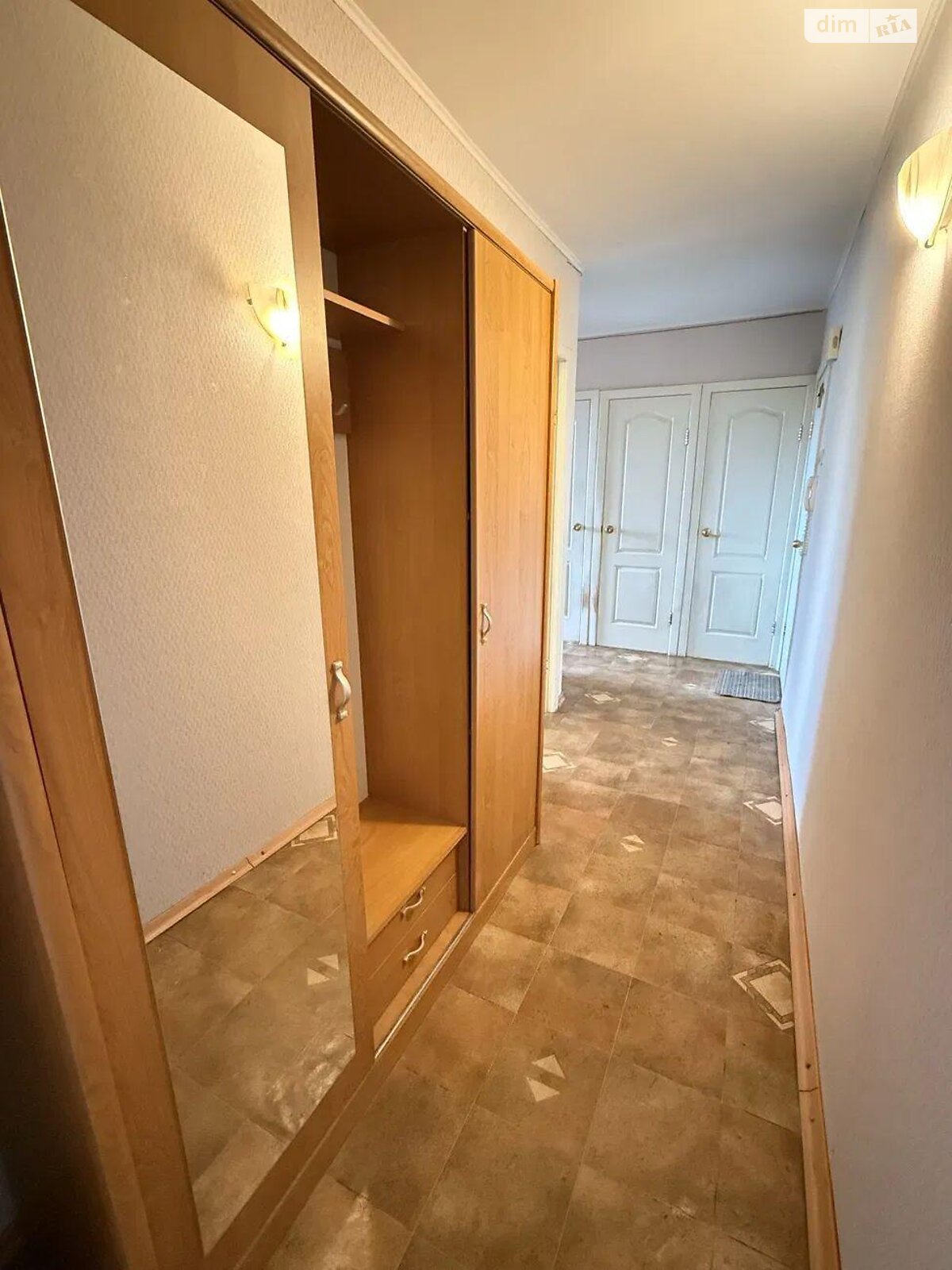 Продаж трикімнатної квартири в Києві, на вул. Кіото 9, район Биківня фото 1 Продаж трикімнатної квартири в Києві, на вул. Кіото 9, район Биківня фото 1