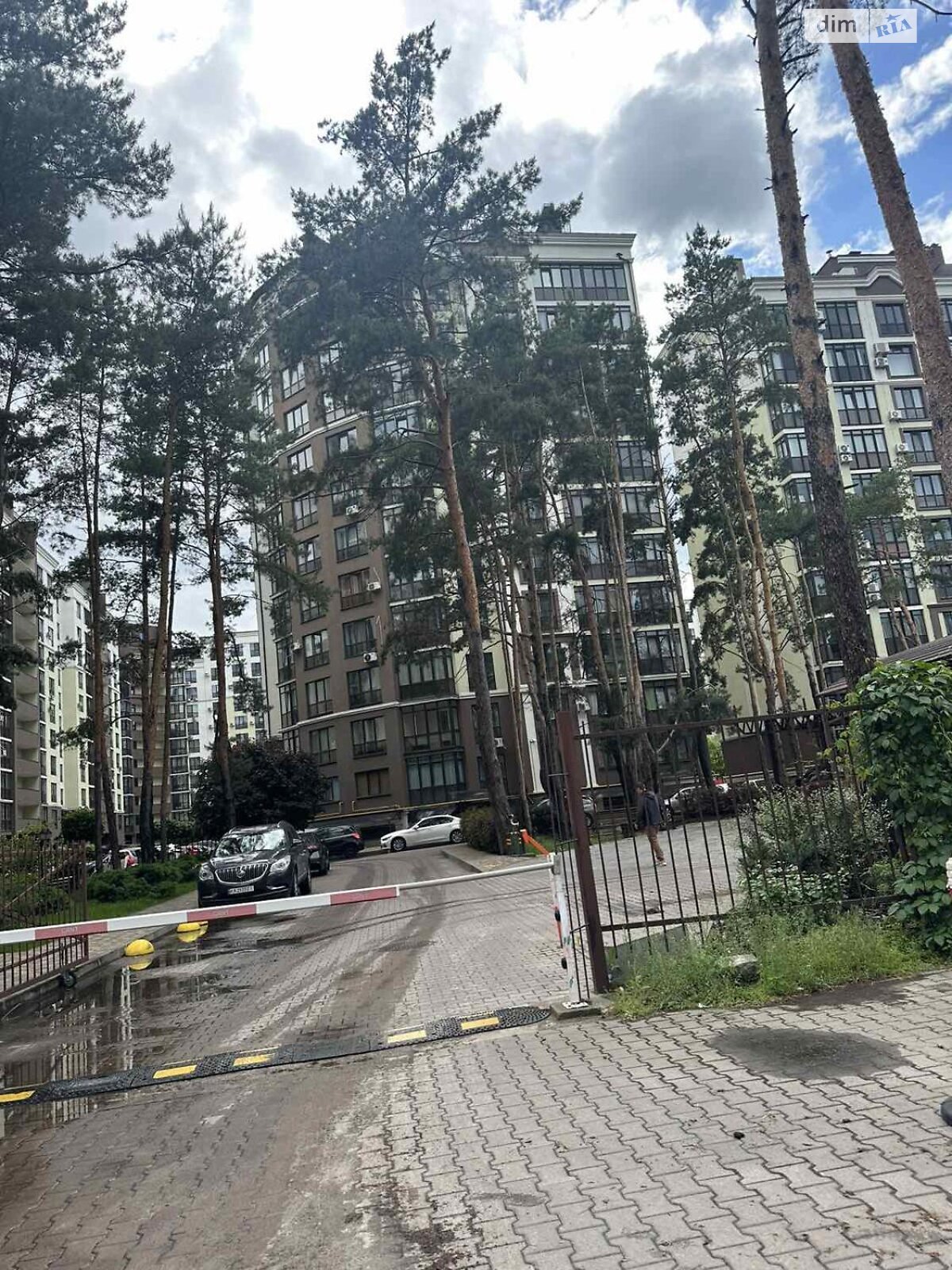 Продаж однокімнатної квартири в Києві, на вул. Радистів, район Биківня фото 1 Продаж однокімнатної квартири в Києві, на вул. Радистів, район Биківня фото 1