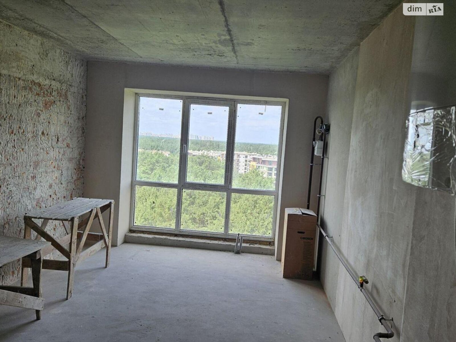 Продажа четырехкомнатной квартиры в Киеве, на ул. Радистов 32, район Быковня фото 1 Продажа четырехкомнатной квартиры в Киеве, на ул. Радистов 32, район Быковня фото 1