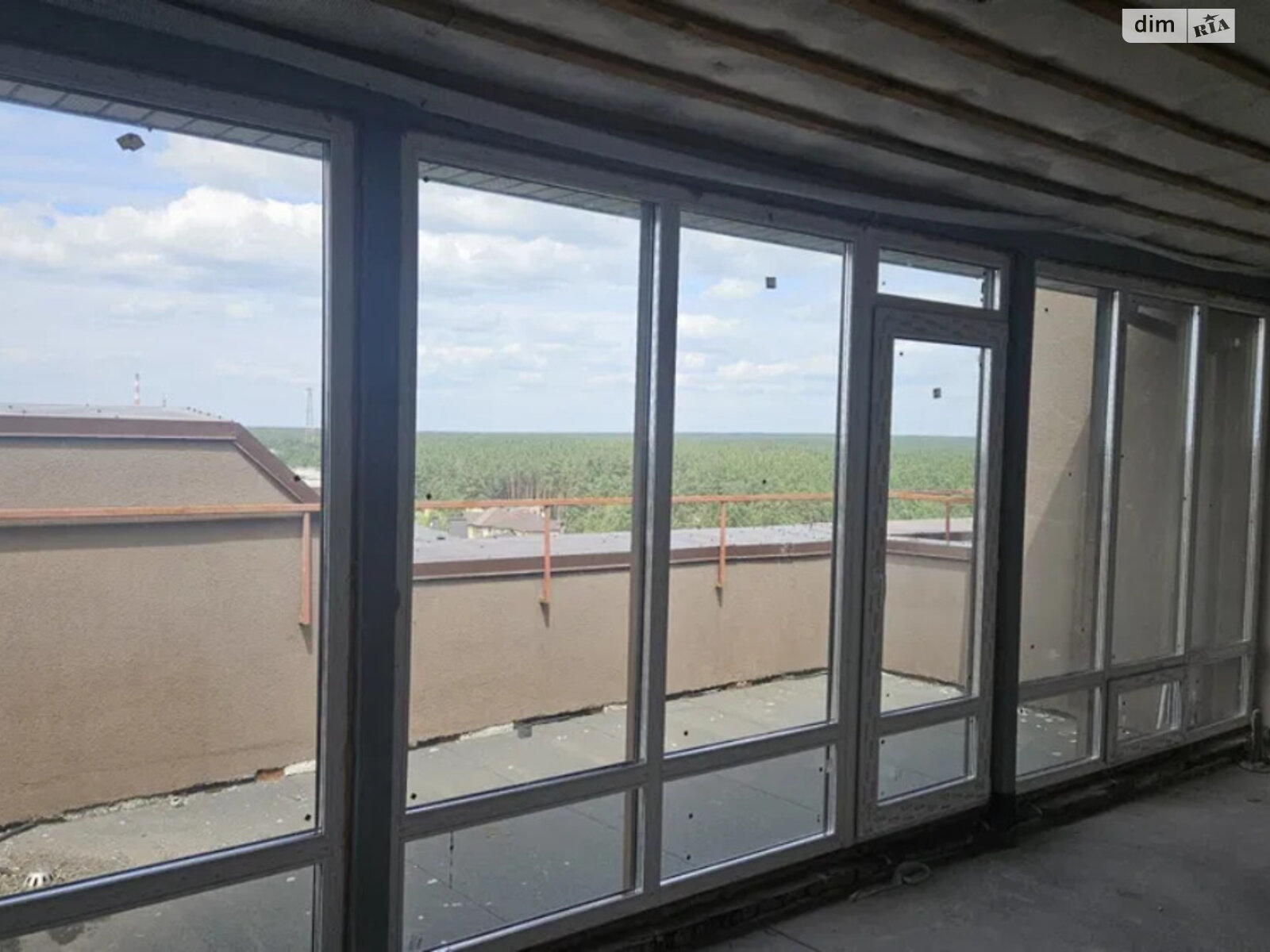 Продажа трехкомнатной квартиры в Киеве, на ул. Радистов 34Н, район Быковня фото 1