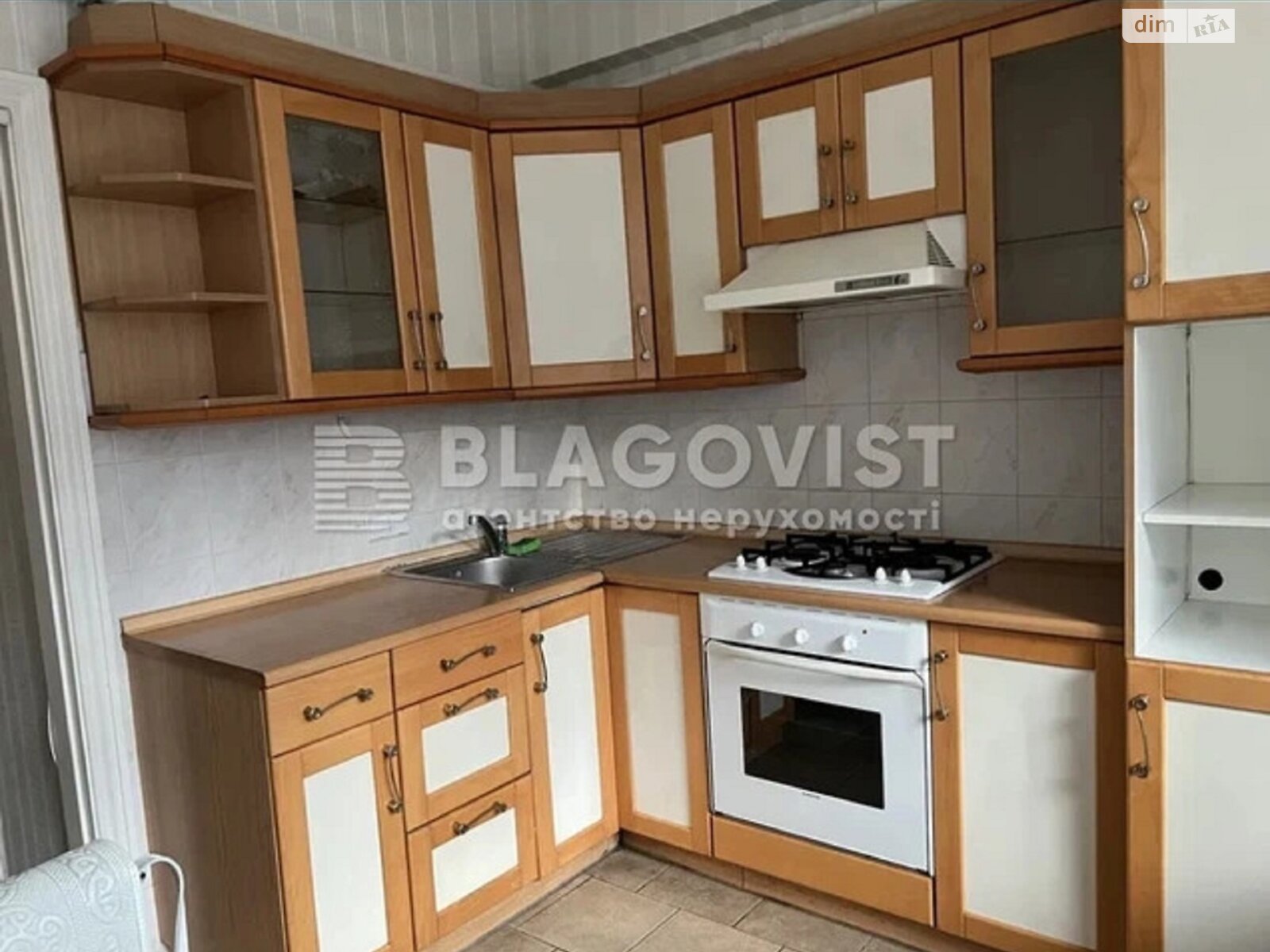 Продажа двухкомнатной квартиры в Киеве, на ул. Большая Васильковская 51, район Черепанова гора фото 1 Продажа двухкомнатной квартиры в Киеве, на ул. Большая Васильковская 51, район Черепанова гора фото 1
