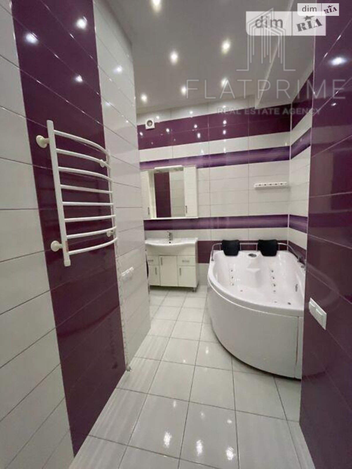 Продажа двухкомнатной квартиры в Киеве, на ул. Большая Васильковская 14, район Черепанова гора фото 1 Продажа двухкомнатной квартиры в Киеве, на ул. Большая Васильковская 14, район Черепанова гора фото 1