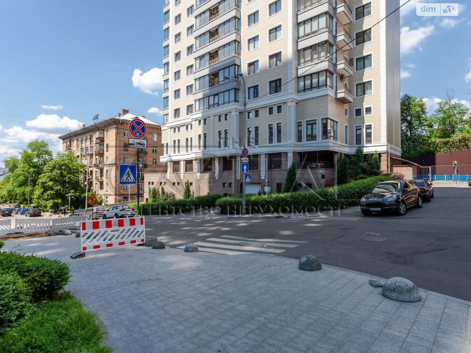 Продажа четырехкомнатной квартиры в Киеве, на ул. Деловая 4, район Черепанова гора фото 1 Продажа четырехкомнатной квартиры в Киеве, на ул. Деловая 4, район Черепанова гора фото 1
