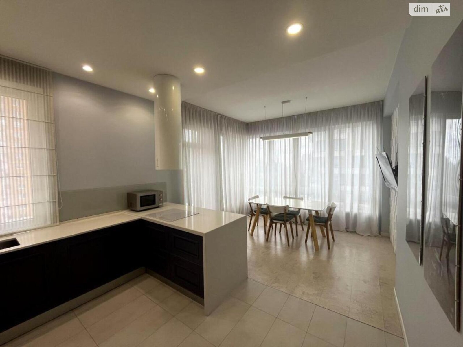 Продажа двухкомнатной квартиры в Киеве, на ул. Деловая 4, район Черепанова гора фото 1