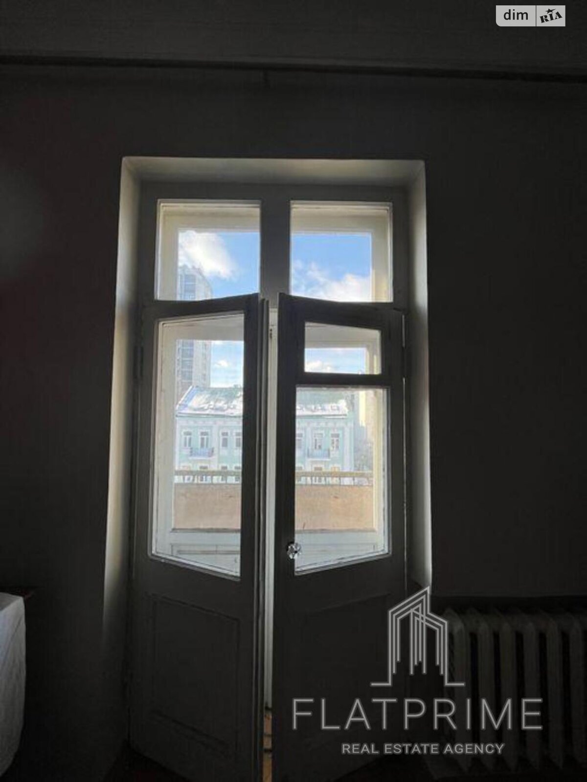 Продаж однокімнатної квартири в Києві, на вул. Еспланадна 32, район Черепанова гора фото 1 Продаж однокімнатної квартири в Києві, на вул. Еспланадна 32, район Черепанова гора фото 1