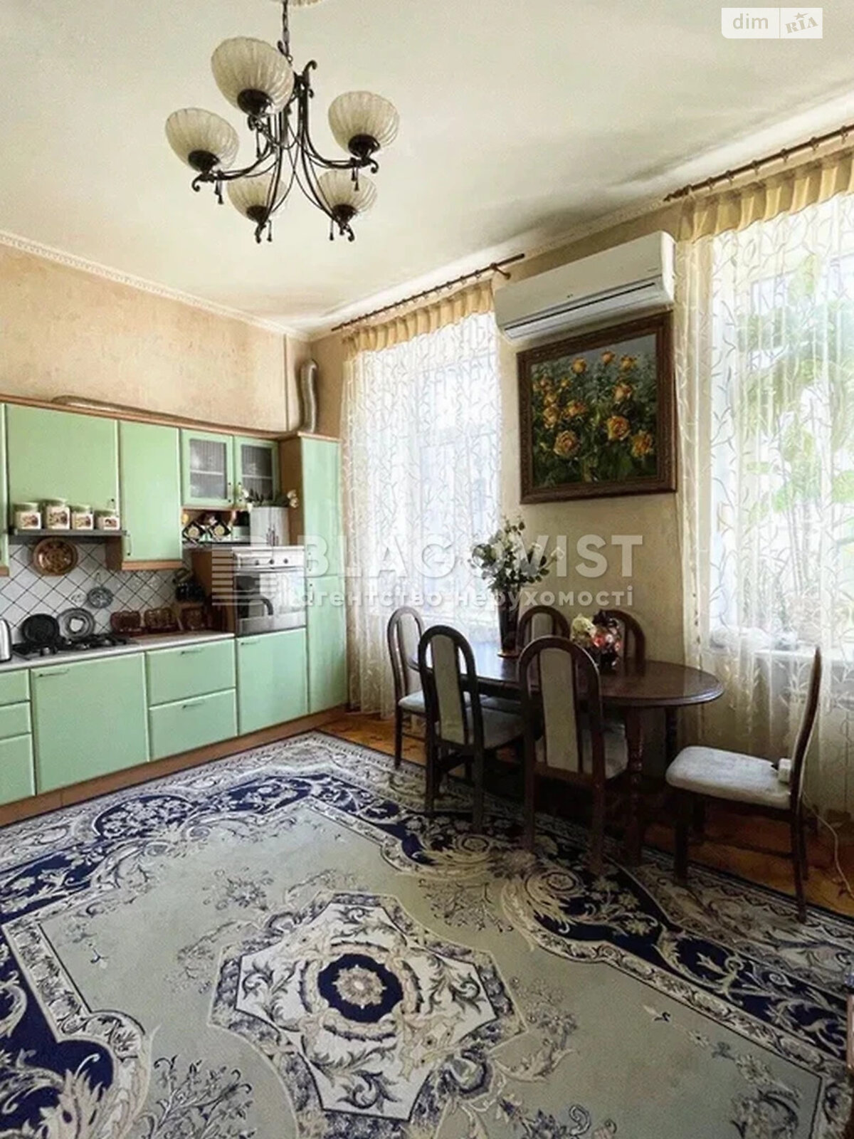 Продаж трикімнатної квартири в Києві, на вул. Еспланадна 2, район Черепанова гора фото 1 Продаж трикімнатної квартири в Києві, на вул. Еспланадна 2, район Черепанова гора фото 1