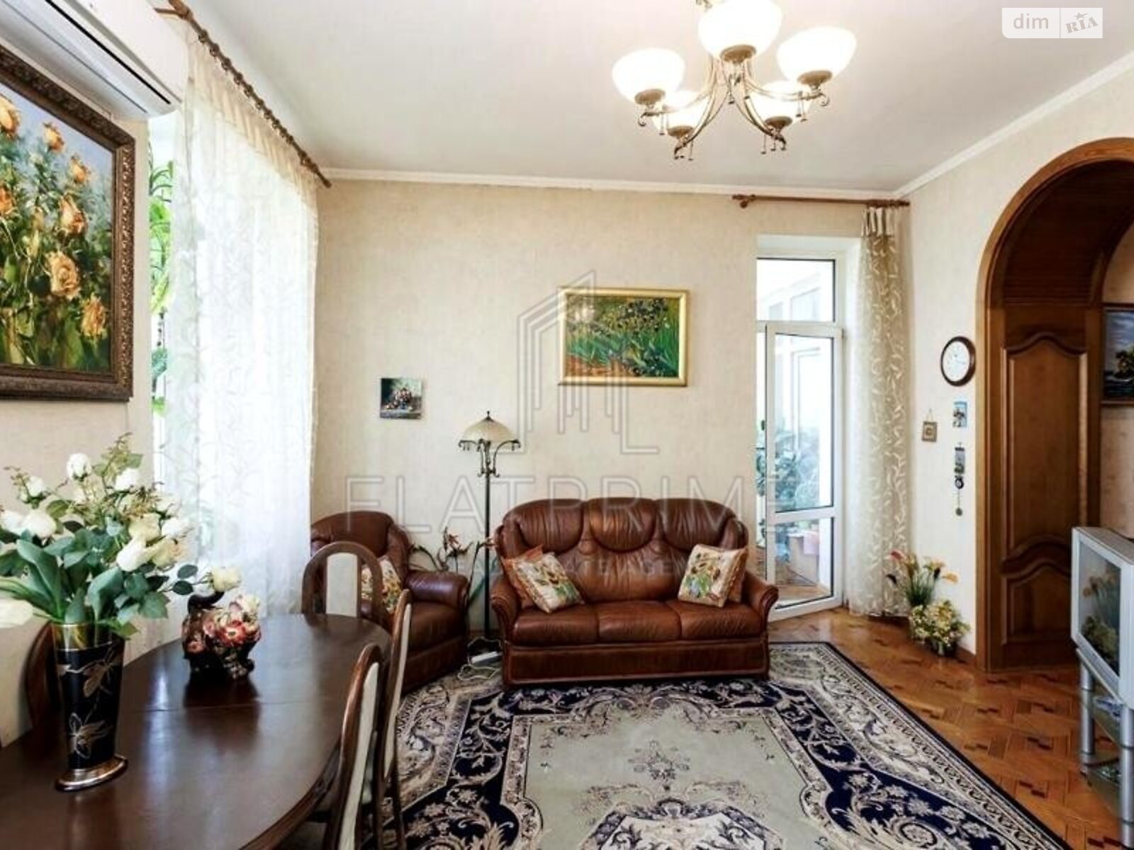 Продаж трикімнатної квартири в Києві, на вул. Еспланадна 2, район Черепанова гора фото 1 Продаж трикімнатної квартири в Києві, на вул. Еспланадна 2, район Черепанова гора фото 1