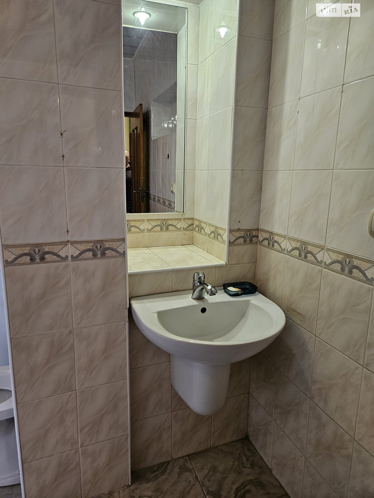 Продажа трехкомнатной квартиры в Киеве, на ул. Генерала Алмазова 14, район Рождественская фото 1 Продажа трехкомнатной квартиры в Киеве, на ул. Генерала Алмазова 14, район Рождественская фото 1