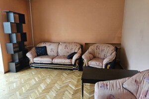 Продажа трехкомнатной квартиры в Киеве, на ул. Генерала Алмазова 14, район Рождественская фото 2 Продажа трехкомнатной квартиры в Киеве, на ул. Генерала Алмазова 14, район Рождественская фото 2