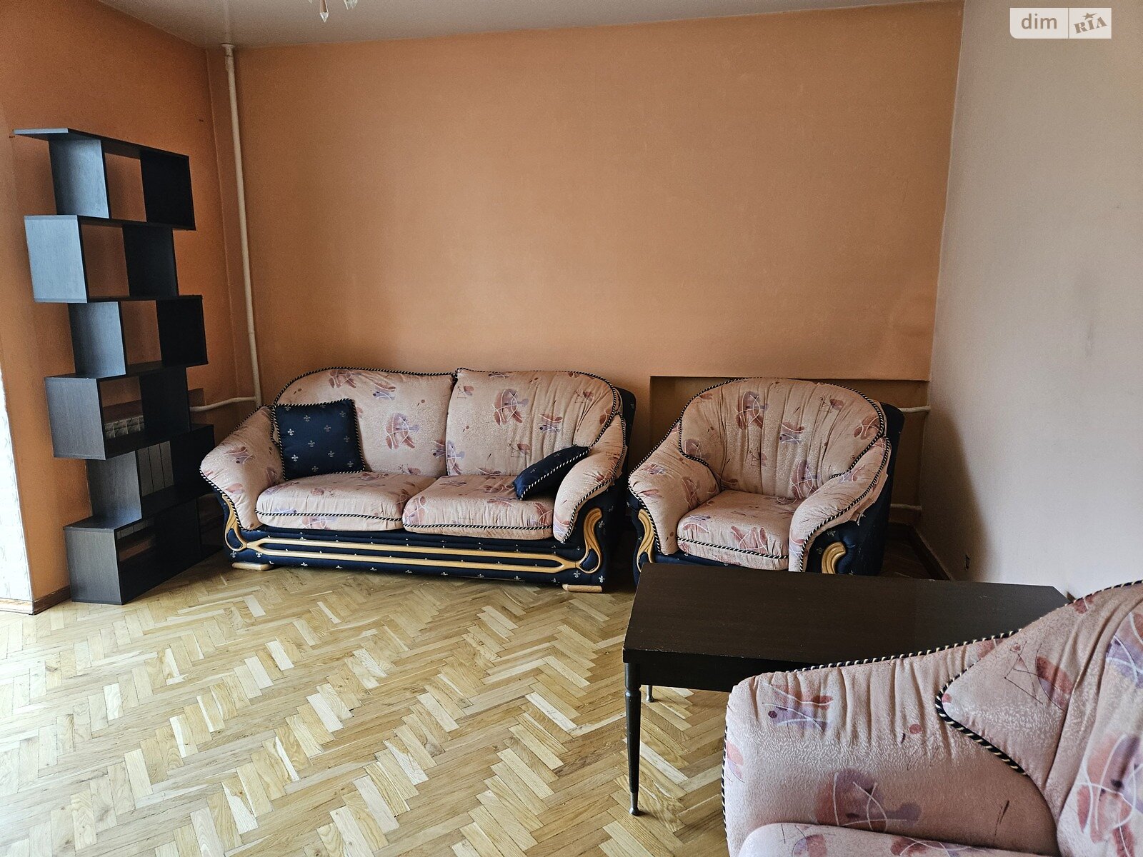 Продажа трехкомнатной квартиры в Киеве, на ул. Генерала Алмазова 14, район Рождественская фото 1 Продажа трехкомнатной квартиры в Киеве, на ул. Генерала Алмазова 14, район Рождественская фото 1