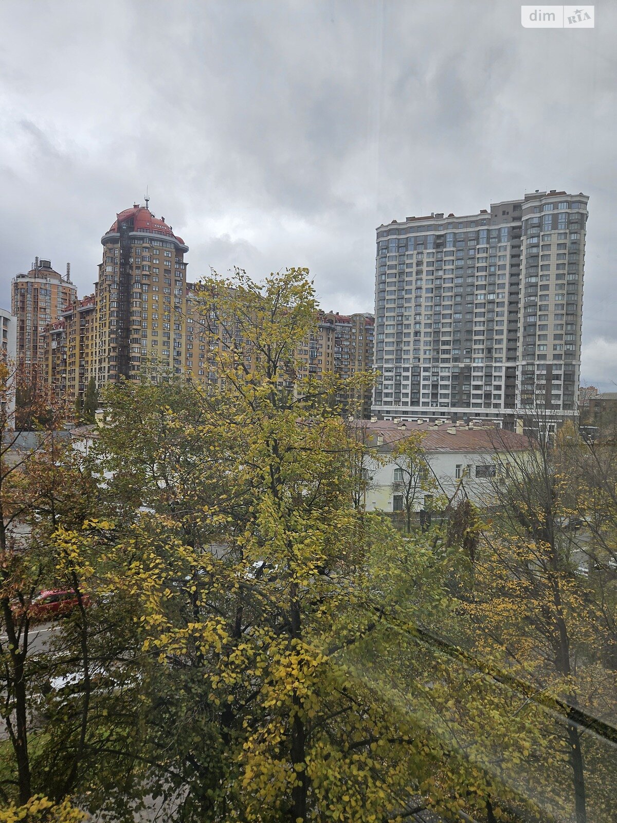 Продажа трехкомнатной квартиры в Киеве, на ул. Генерала Алмазова 14, район Рождественская фото 1 Продажа трехкомнатной квартиры в Киеве, на ул. Генерала Алмазова 14, район Рождественская фото 1