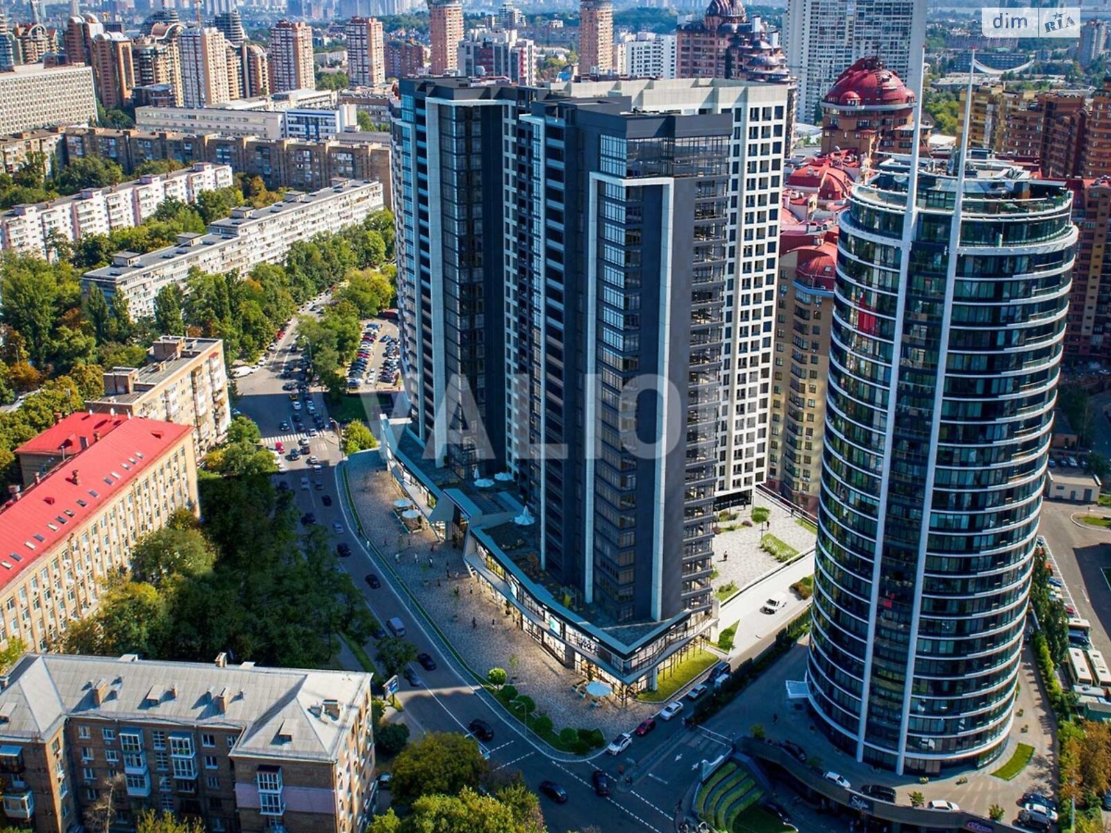 Продажа трехкомнатной квартиры в Киеве, на ул. Коновальца Евгения 30, район Черепанова гора фото 1 Продажа трехкомнатной квартиры в Киеве, на ул. Коновальца Евгения 30, район Черепанова гора фото 1