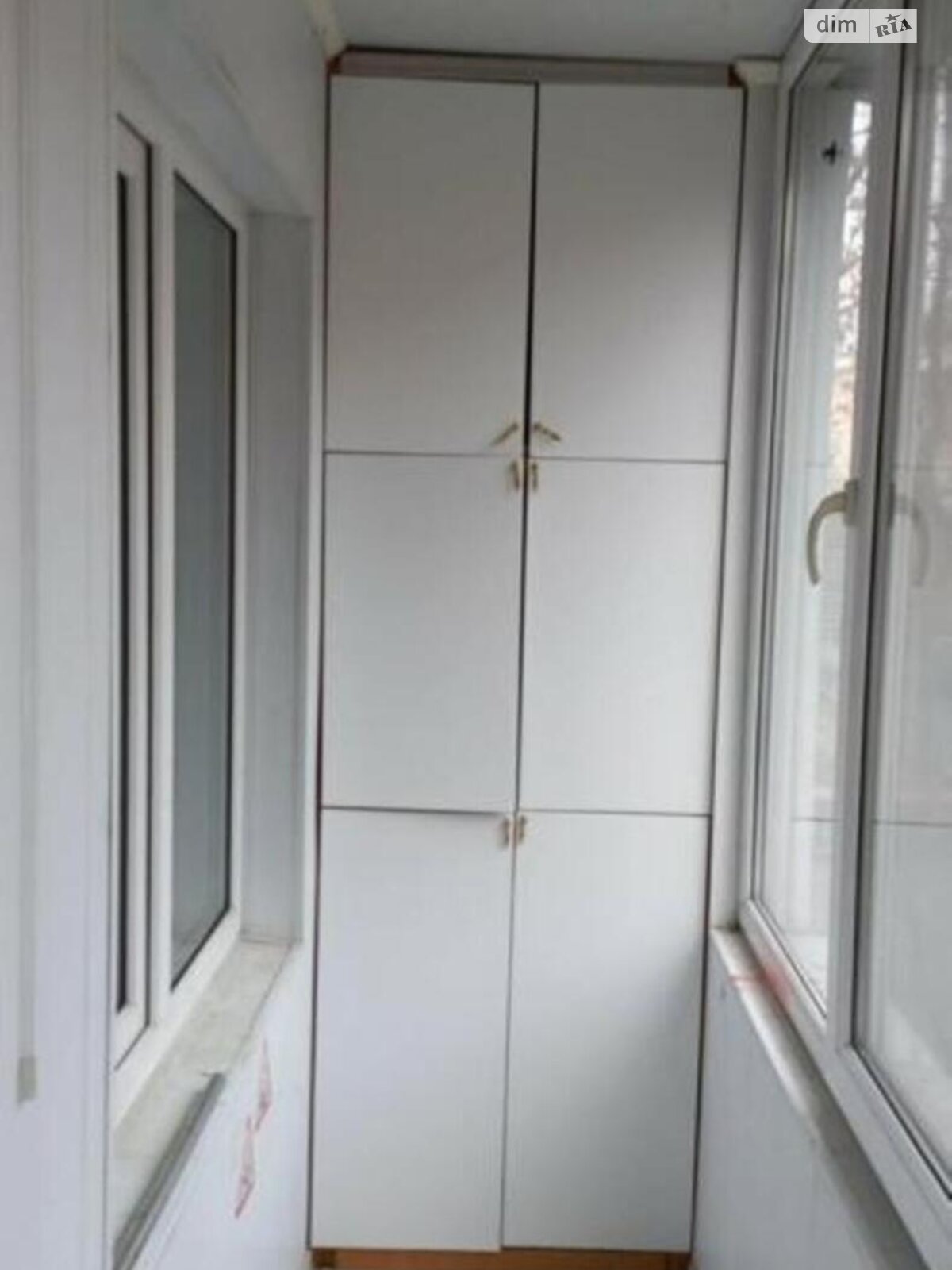 Продажа трехкомнатной квартиры в Киеве, на ул. Коновальца Евгения 35, район Черепанова гора фото 1 Продажа трехкомнатной квартиры в Киеве, на ул. Коновальца Евгения 35, район Черепанова гора фото 1