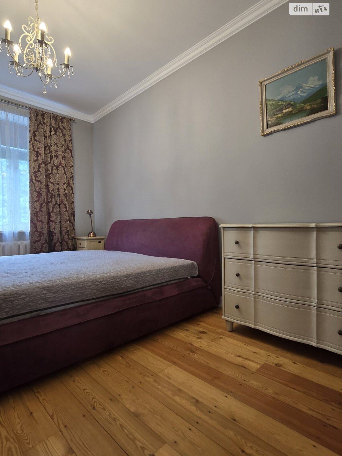 Продаж трикімнатної квартири в Києві, на вул. Коновальця Євгена 27А, район Черепанова гора фото 1 Продаж трикімнатної квартири в Києві, на вул. Коновальця Євгена 27А, район Черепанова гора фото 1