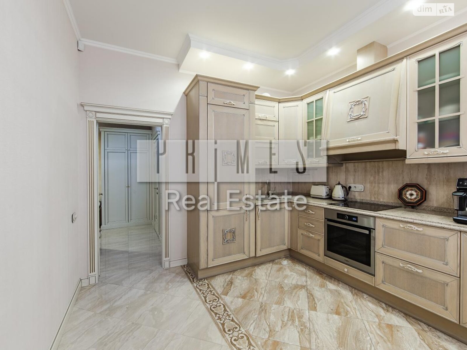 Продажа трехкомнатной квартиры в Киеве, на пер. Лабораторный 6, район Черепанова гора фото 1 Продажа трехкомнатной квартиры в Киеве, на пер. Лабораторный 6, район Черепанова гора фото 1