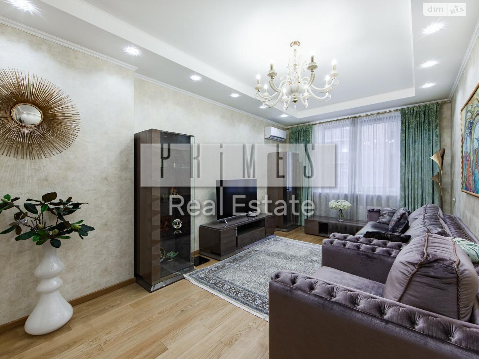 Продажа трехкомнатной квартиры в Киеве, на пер. Лабораторный 6, район Черепанова гора фото 1 Продажа трехкомнатной квартиры в Киеве, на пер. Лабораторный 6, район Черепанова гора фото 1