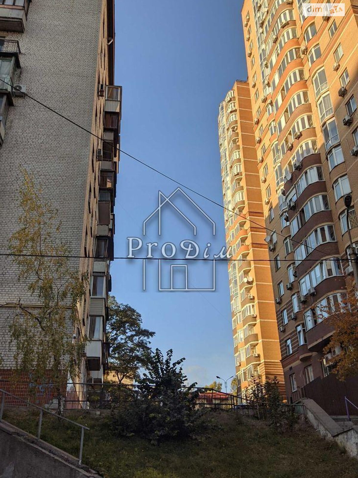 Продаж двокімнатної квартири в Києві, на пров. Лабораторний 4, район Черепанова гора фото 1 Продаж двокімнатної квартири в Києві, на пров. Лабораторний 4, район Черепанова гора фото 1