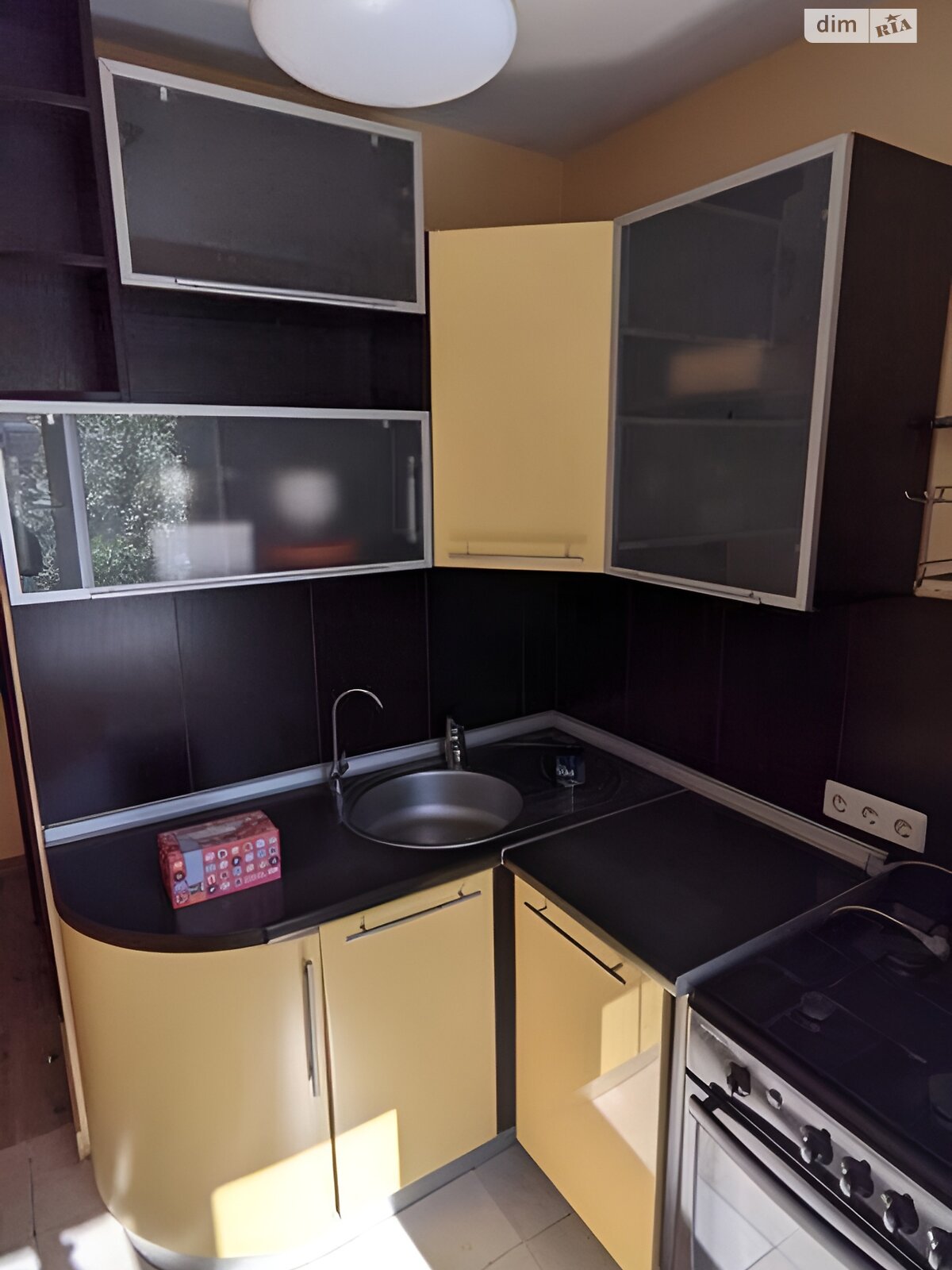 Продаж двокімнатної квартири в Києві, на пров. Лабораторний 4, район Черепанова гора фото 1 Продаж двокімнатної квартири в Києві, на пров. Лабораторний 4, район Черепанова гора фото 1