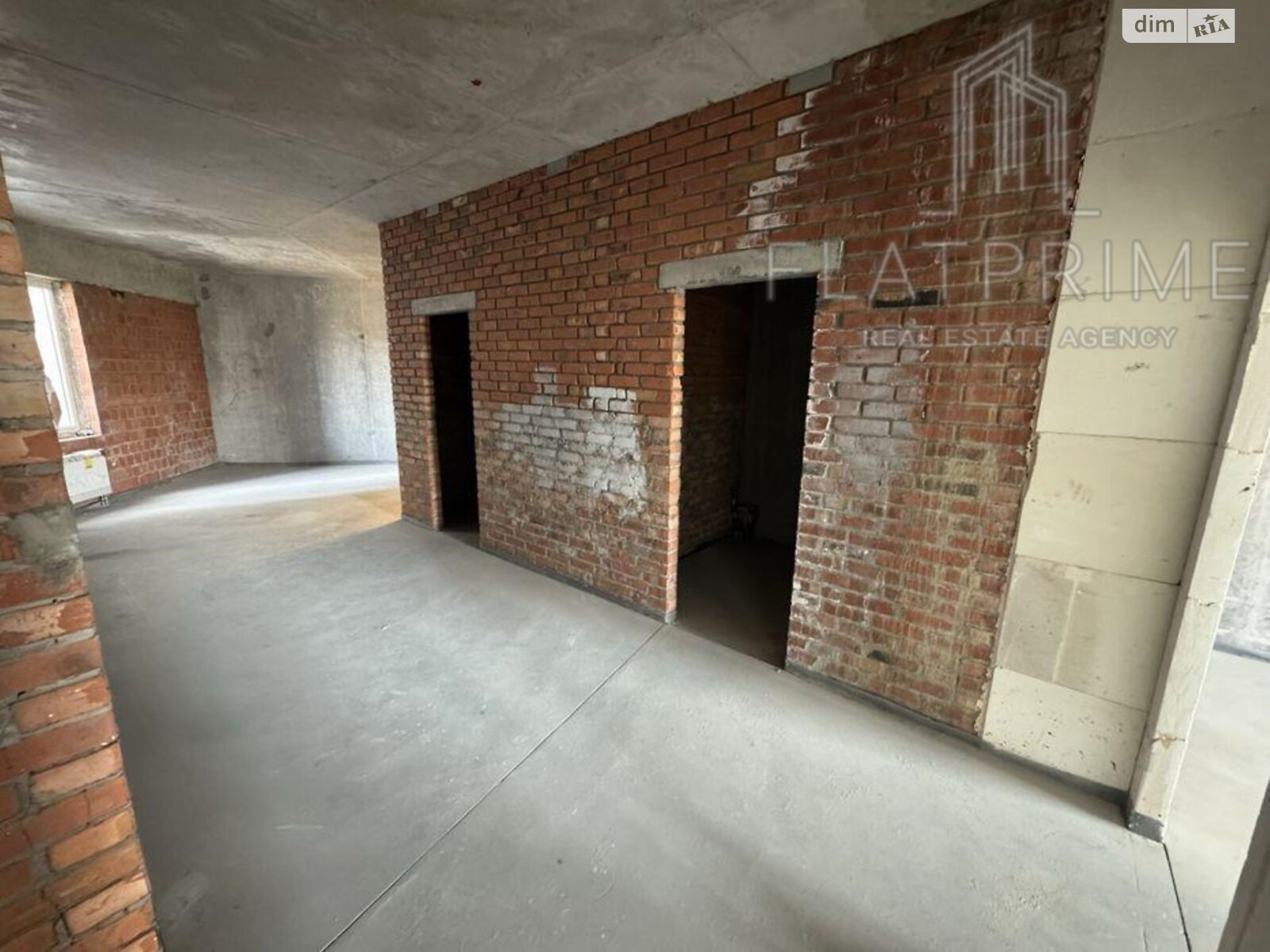 Продажа двухкомнатной квартиры в Киеве, на пер. Лабораторный 7, район Рождественская фото 1