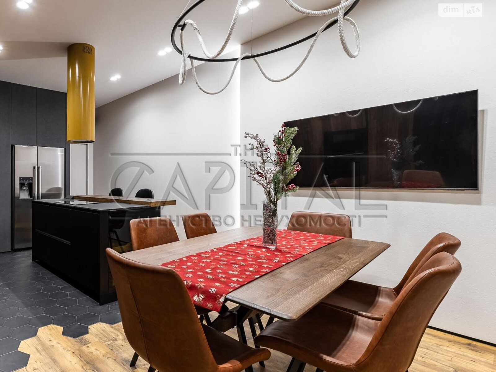 Продажа трехкомнатной квартиры в Киеве, на пер. Лабораторный 7, район Черепанова гора фото 1