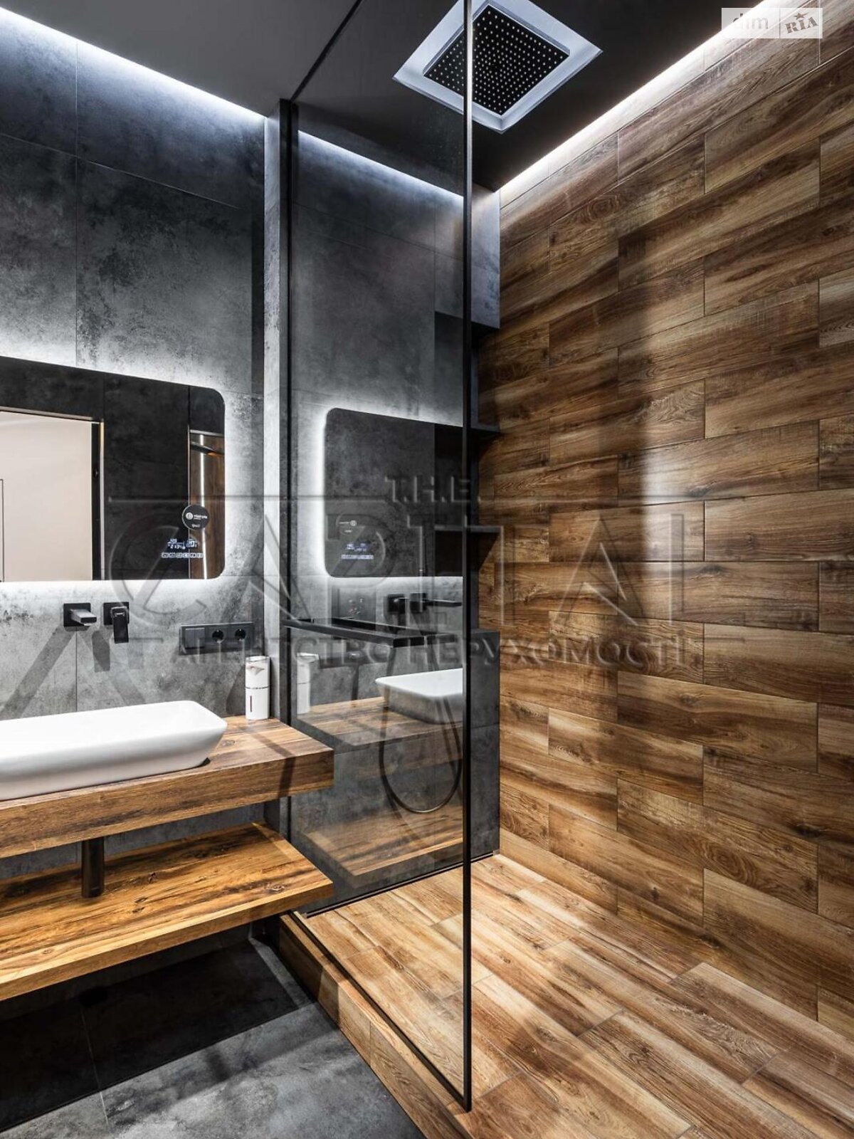 Продажа трехкомнатной квартиры в Киеве, на пер. Лабораторный 7, район Черепанова гора фото 1