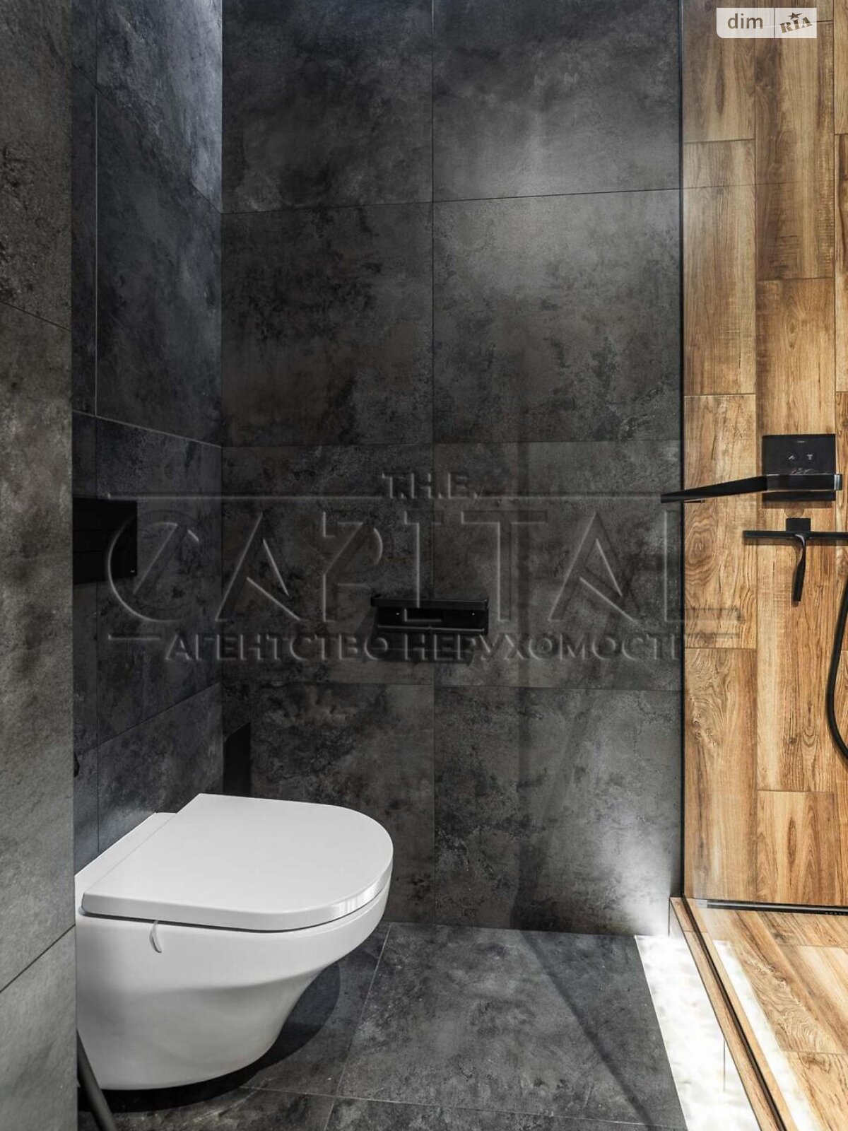 Продажа трехкомнатной квартиры в Киеве, на пер. Лабораторный 7, район Черепанова гора фото 1