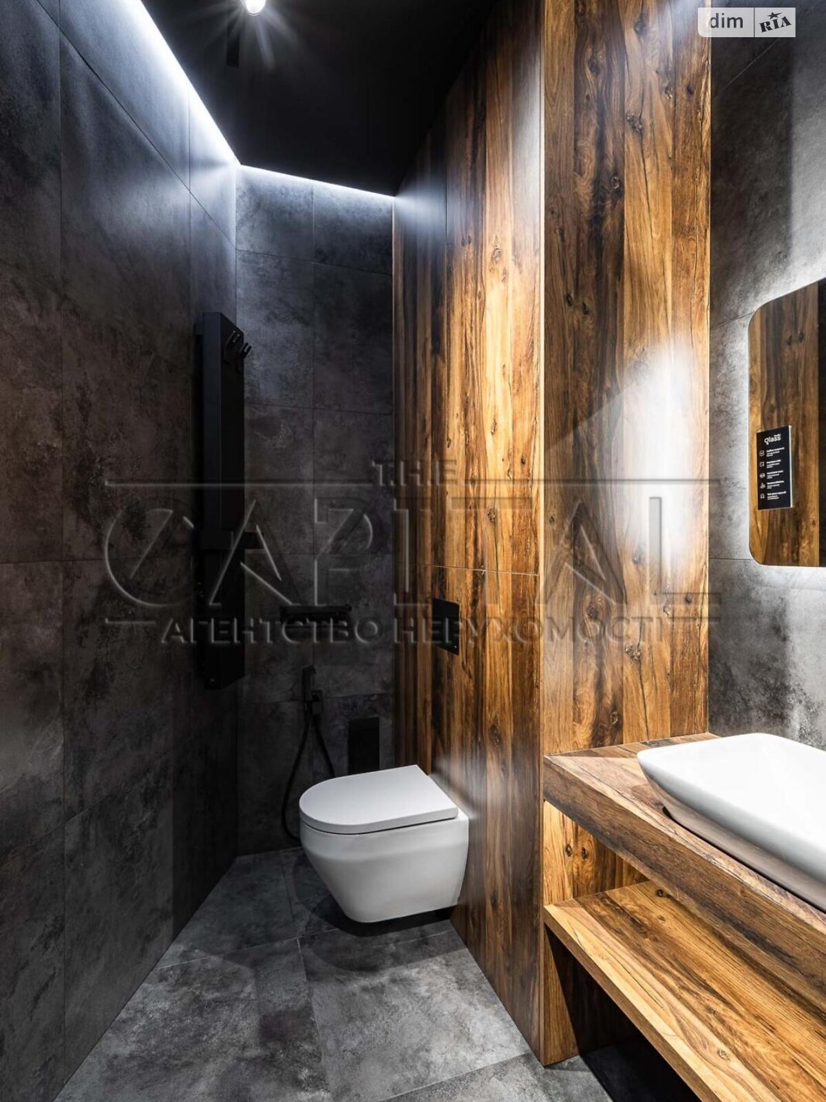 Продажа трехкомнатной квартиры в Киеве, на пер. Лабораторный 7, район Черепанова гора фото 1